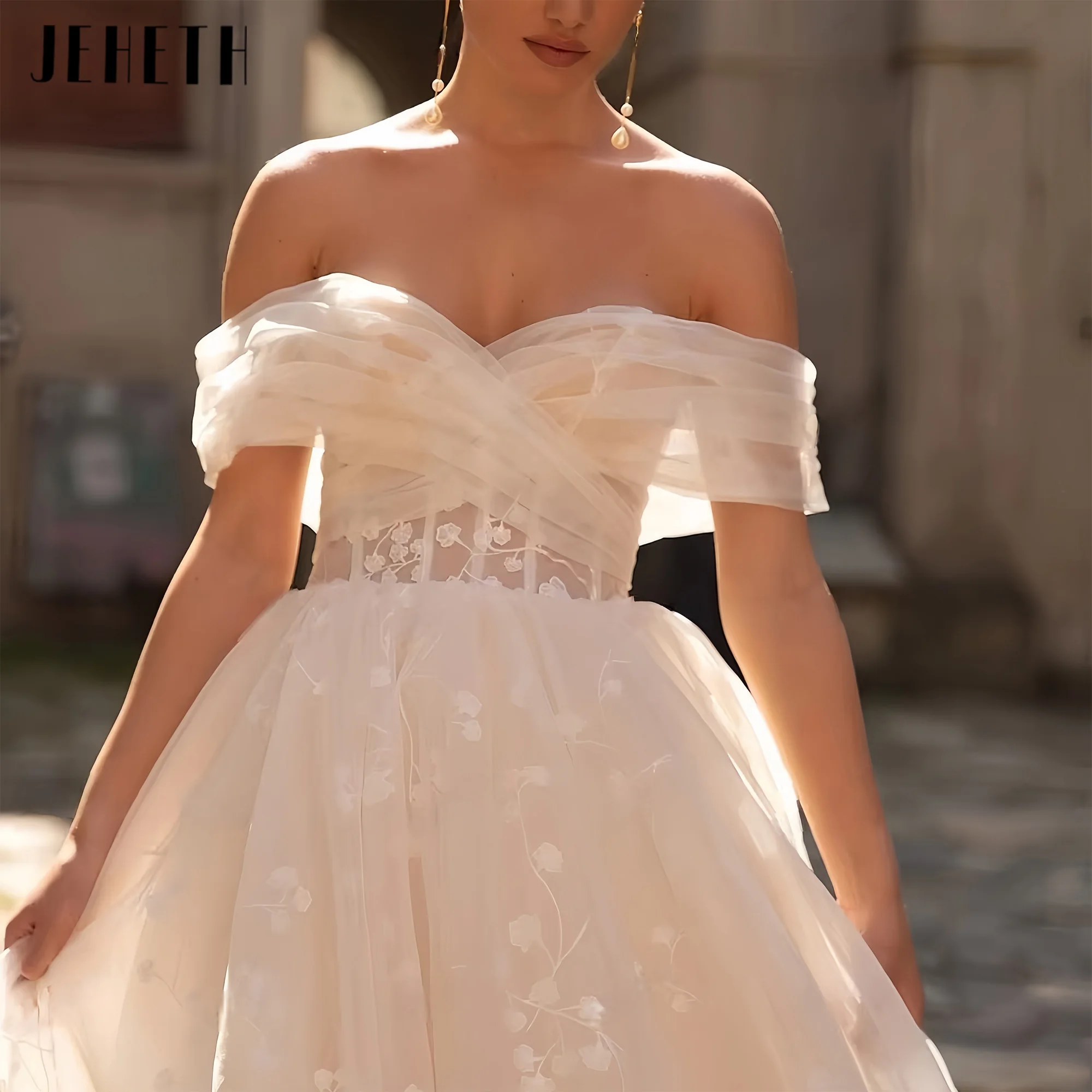 

Graceful Wedding Dresses A-Line Tulle Tiered Bridal Gowns Lace Appliques Detachable Sleeves Vestidos De Novia 2025 Customized