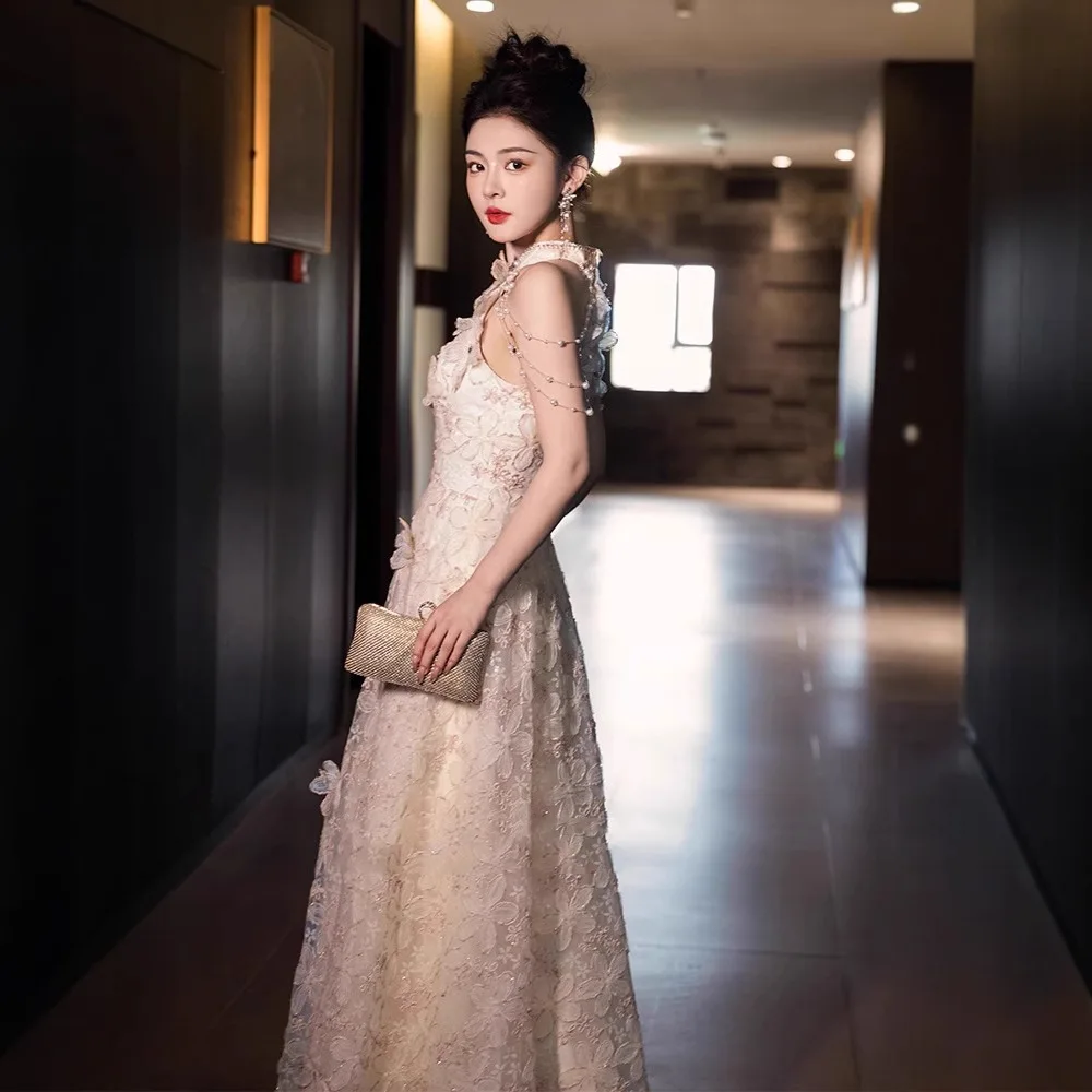 الشمبانيا فستان الخطوبة موضة الرقبة معلقة شيونغسام فساتين الصينية التقليدية الزفاف خمر أنيقة تشيباو ثوب نحيف