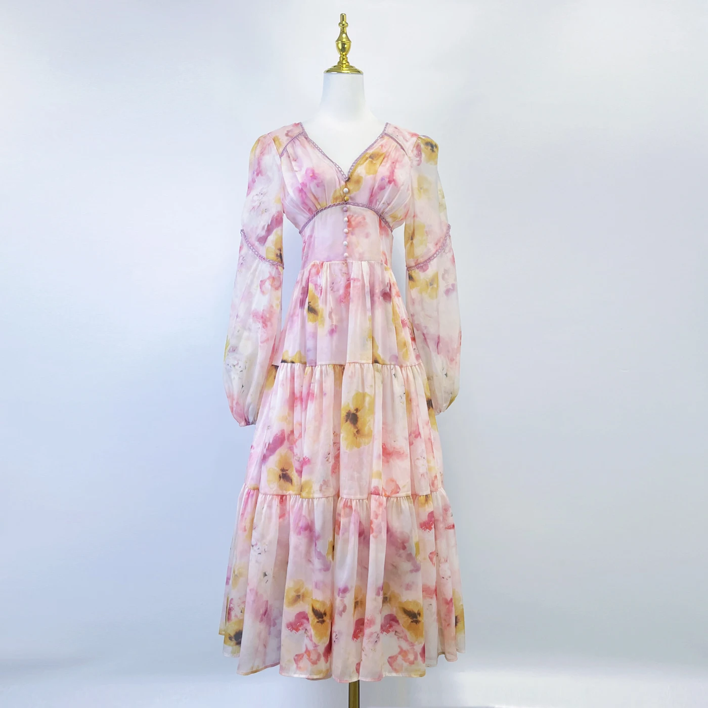 French Fashion Women V Neck Flower High Waist Long Dress New Autumn Pink Floral Print Chiffon Lantern Sleeve Holiday Maxi Robe