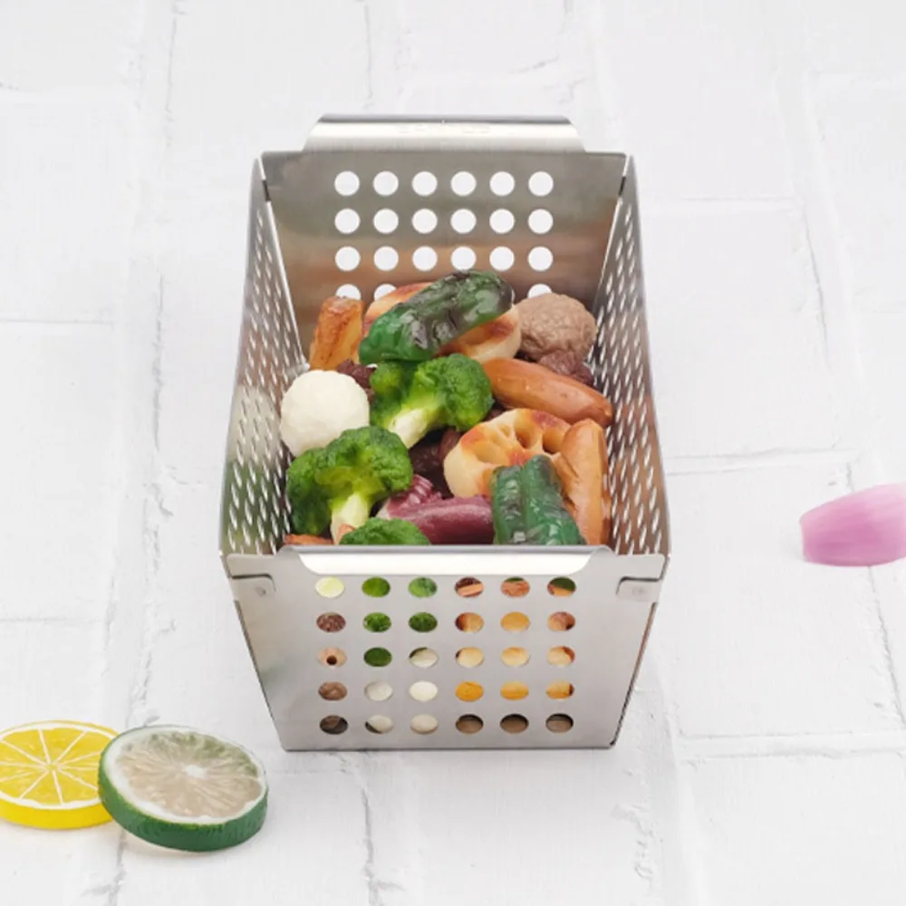 

Stainless Steel Vegetable Grill Basket Leakage Hole Design Reusable BBQ Tray Double Handle Rectangular Frying Food Holding Pan