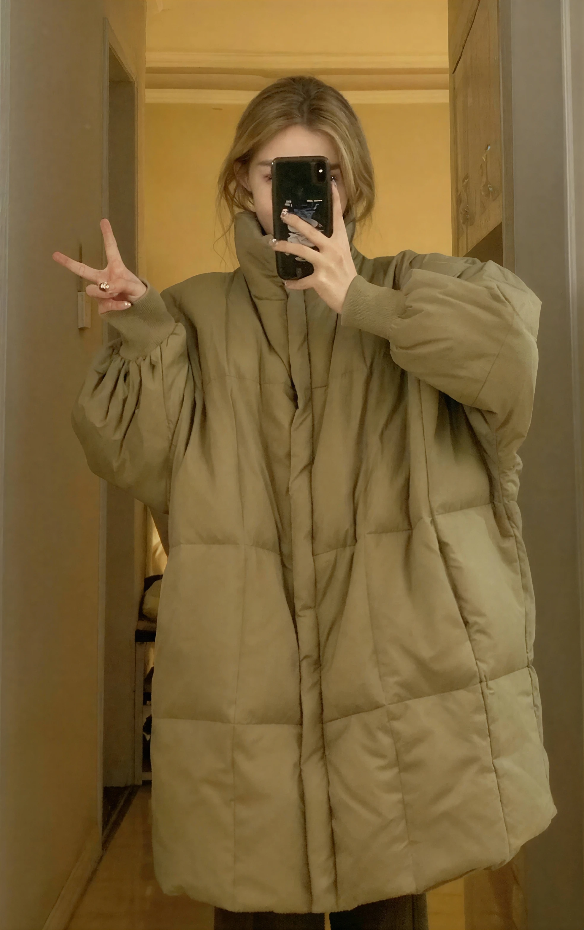 

Парки женские корейские осенние модальные стеганые водолазки с флисовой подкладкой и поясом, многослойные простые софтшелловые парки для повседневного отдыха