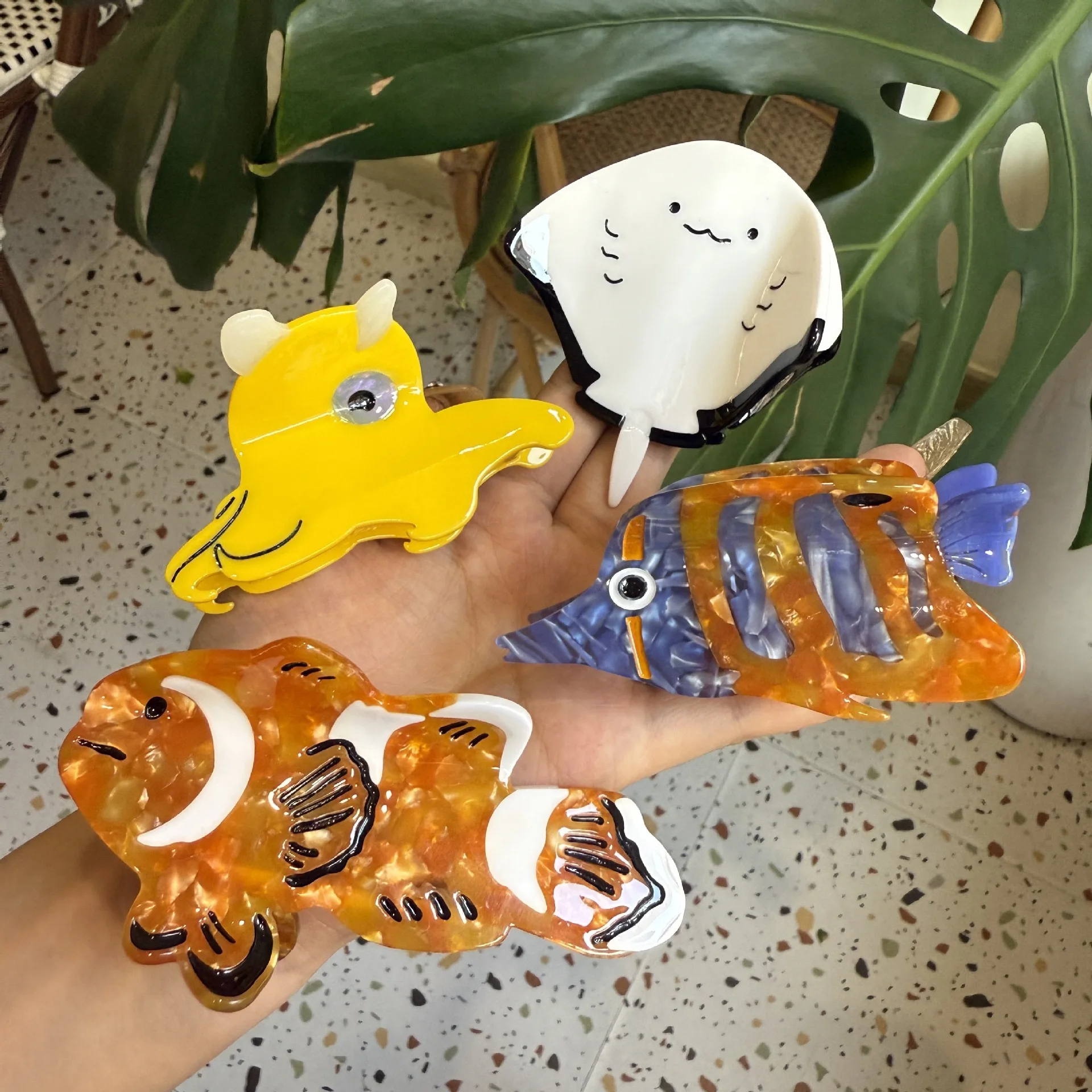 

New Cute Cartoon Clownfish Ocean Animal Big Hair Claw Barrettes Personalized Hair Clips Headwear for Women Girls Jewelry 2024