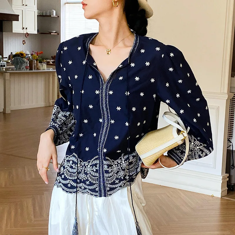 2025 الربيع والخريف قميص نسائي البوهيمي شرابة الخامس الرقبة طويلة الأكمام قميص البحرية الفرنسية الرجعية التطريز بلوزة عطلة #5