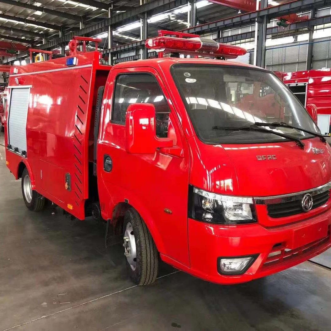 China Supplier Dongfeng 4X2 Water Tanker Fire Truck