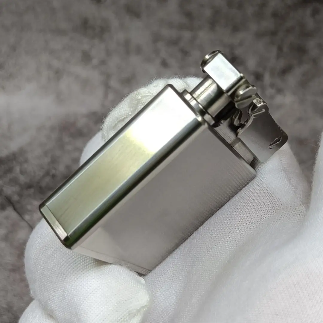 Upscale Precision Production Of Mechanical Fuel Oil Lighters TC4 Titanium Alloy/316 Stainless Steel Material 2 Types