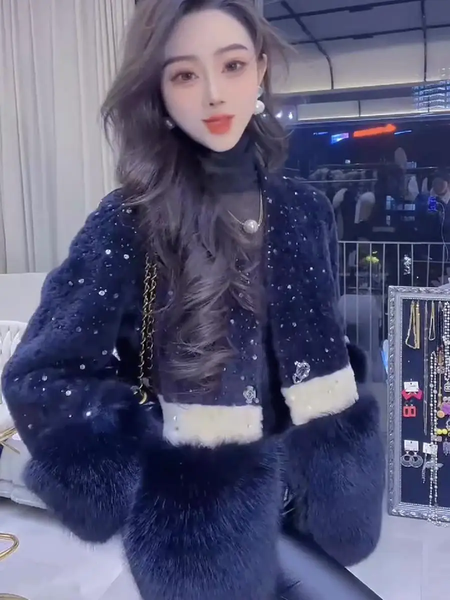 Jaqueta Feminina Casual Versátil e Elegante 2024 Outono Inverno Nova com Detalhes em Couro Design Elegante e Efeito Emagrecedor