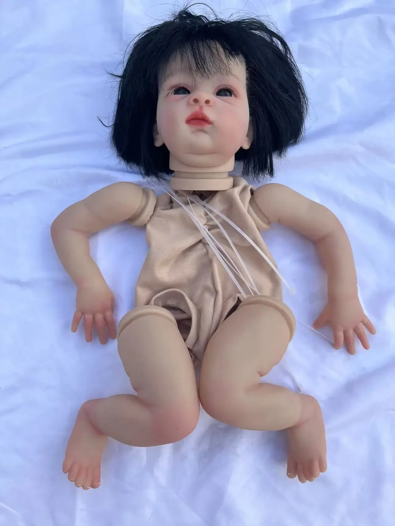 SINO-BB personalizado suministro limitado 21 pulgadas Reborn Baby Doll Oskar con pelo negro enraizado a mano DIY parte pintada Kit regalo de Navidad