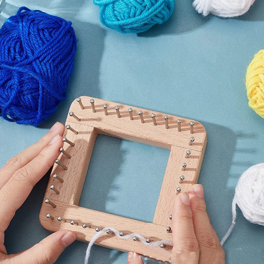 

Square 10x10cm DIY Hat Scarf Knitting Craft Tool for Hats Scarves Wooden Weaving Machine Sewing Accessories