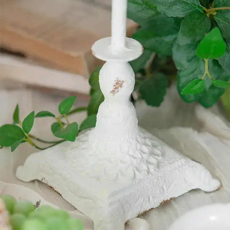 Retro relief art candlestick retro French ornament western food ins court style romantic Nordic table top table