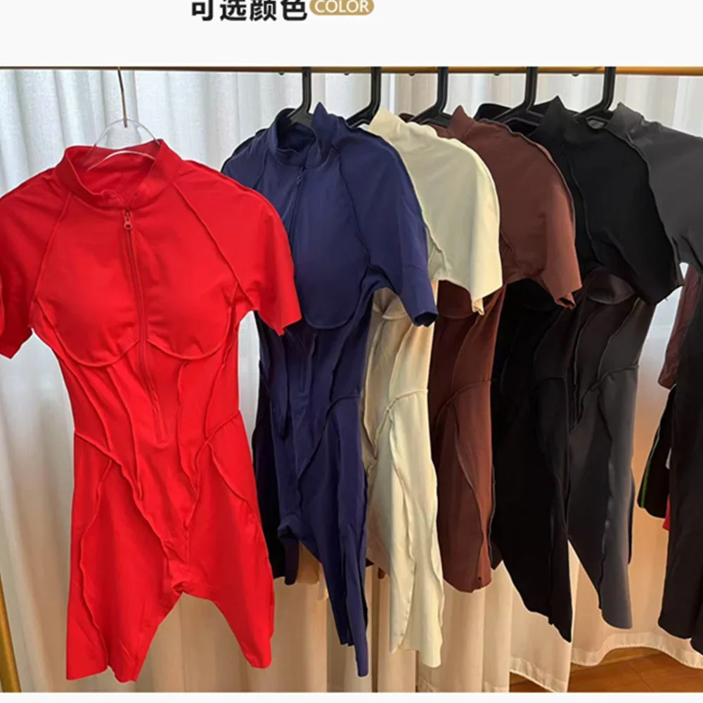 2025 وسادة سستة الجوف خارج اليوغا مجموعة قصيرة الأكمام اللياقة البدنية المرأة قطعة واحدة بذلة يغطي الرجل أنيق Catsuit رياضة بانت ملابس نشطة #6