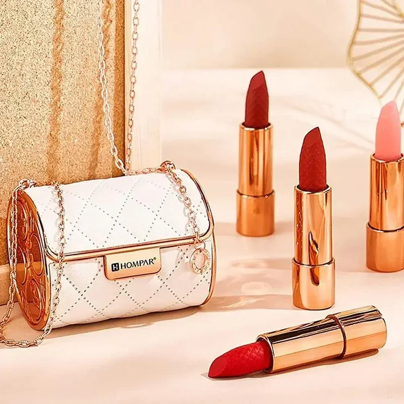 4 unids/set lápiz labial de terciopelo brillante mate conjunto de maquillaje de larga duración bolsa de cadena de moda creativa regalo de lápiz labial grabado