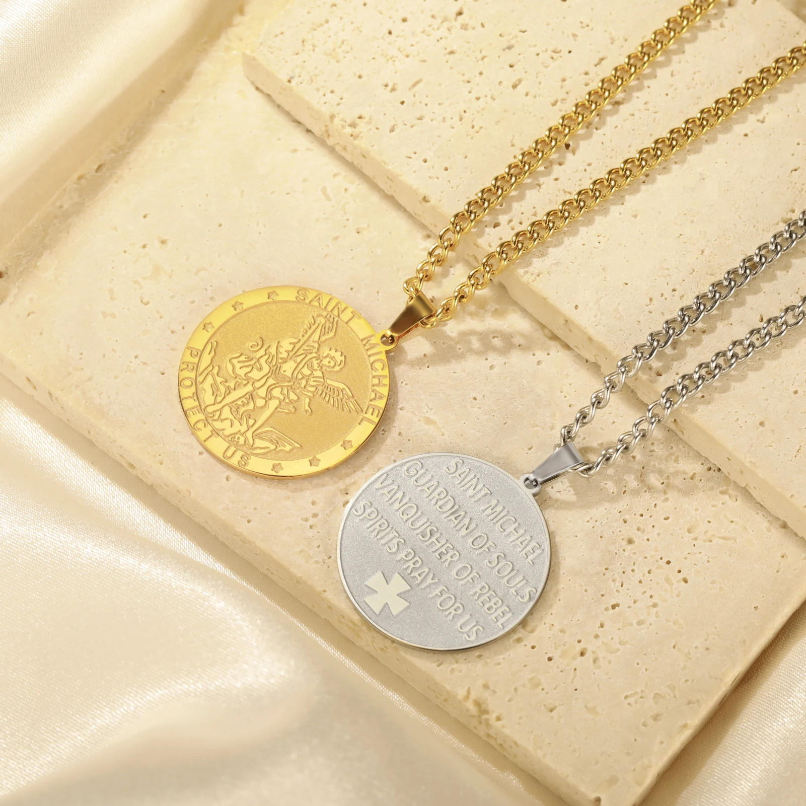 على الوجهين سانت مايكل الصليب قلادة قلادة خمر النساء الفولاذ المقاوم للصدأ المختنق الجارديان رئيس الملائكة حماية لنا المجوهرات #3