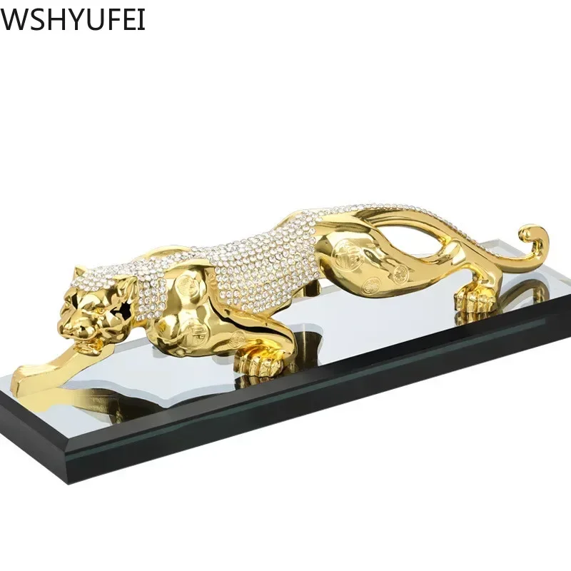 SIZE:18CM Small Traditional Tiger Model Decoration Wealth Success Metal Decoration Home Tabletop Ornaments Car Accessories