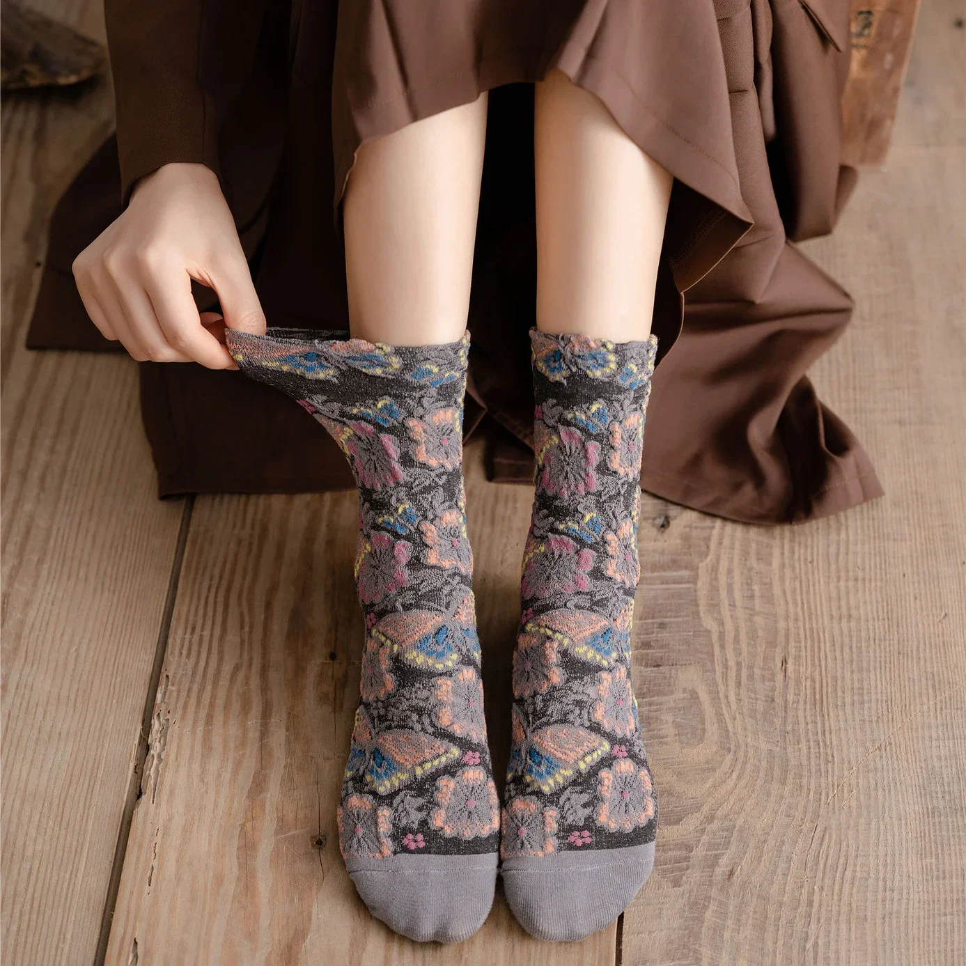 Butterfly Embossment Cute Socks Women Autumn Winter Vintage Cotton Long Socks Ethnic Harajuku Retro Streetwear Women Socks Gifts