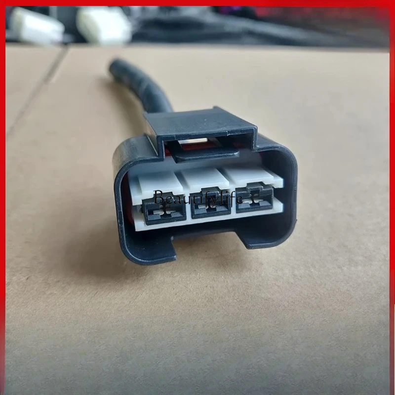 

*parts and accessoriesAuto Parts Air Conditioning Fan Electronic Fan Module Plug Disassembly Car