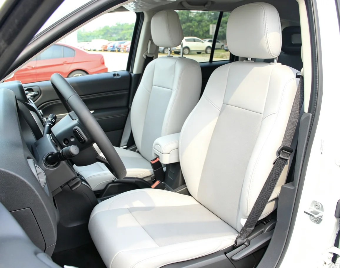 Für Jeep Compass 2011~2014 Maßgefertigte Autositzbezüge Luxuriöses Nappaleder 100% Passgenau Innenausstattung 360 ° Vollständige Abdeckung – Detail 8