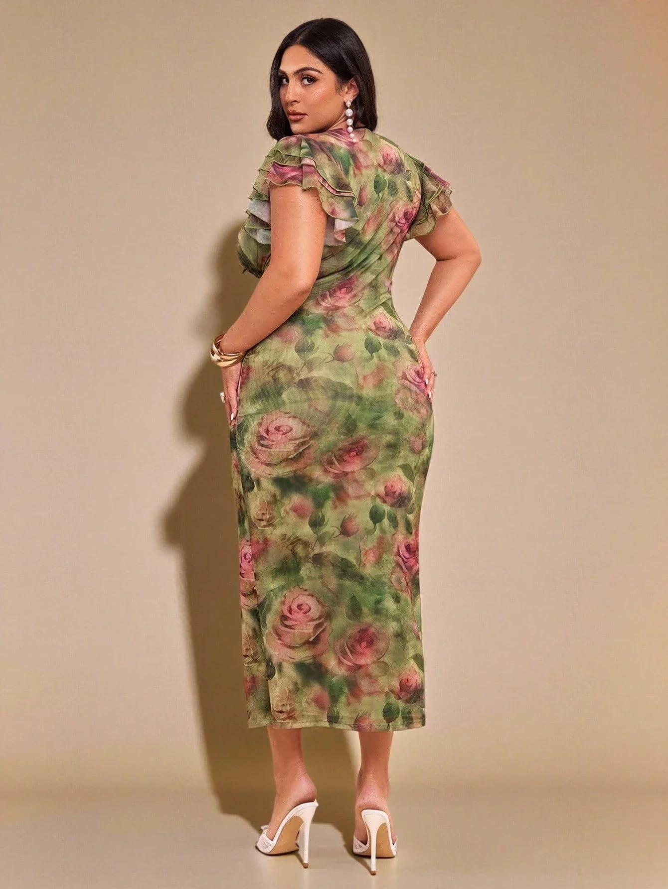 

Elegant V-Neck Plus Size Floral Print Fitted Dress With Ruffle Sleeves