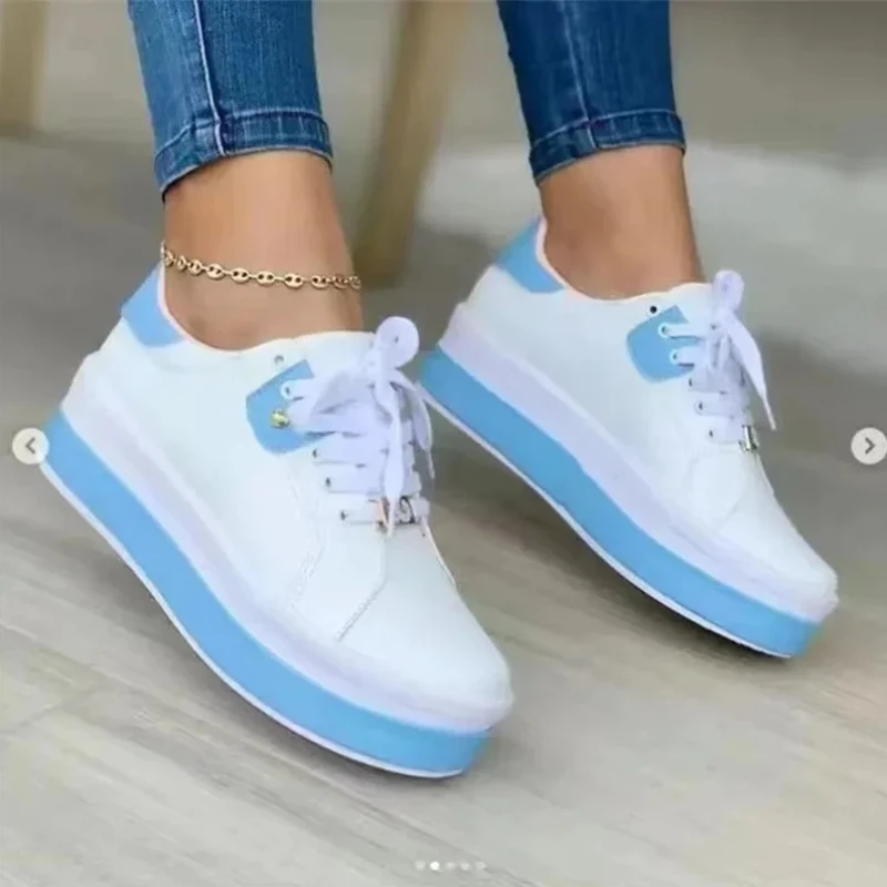 Women Panda Color Sneakers New Woman Fashion Lace Up Vulcanized Shoes Casual Solid Color Tennis Platform Ladies Loafers