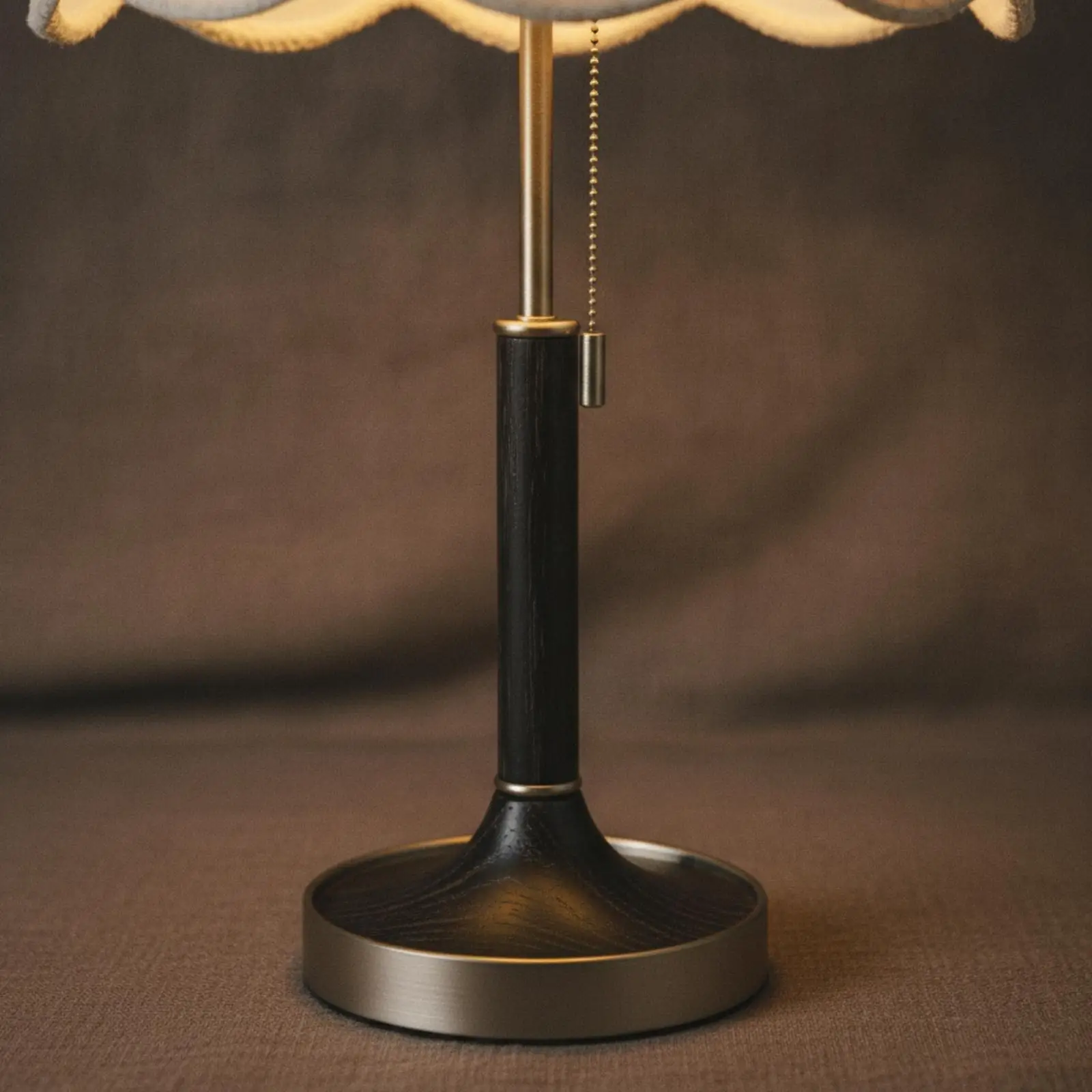 Bedside Lamp Nordic Table Lamp Textile Shade Metal and Wood Structure Gentle Diffuse Light for Bedside Table or Shelf