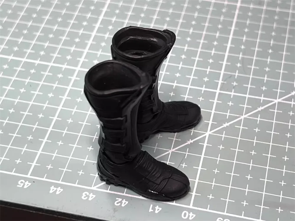 Sapato preto sólido e botas para Action Figure, Acessórios Material PVC, 6 "Action Figure, Componente Cena DIY, ATOYS Snake Doll, Hot Sales, 1 Pc, 12 °