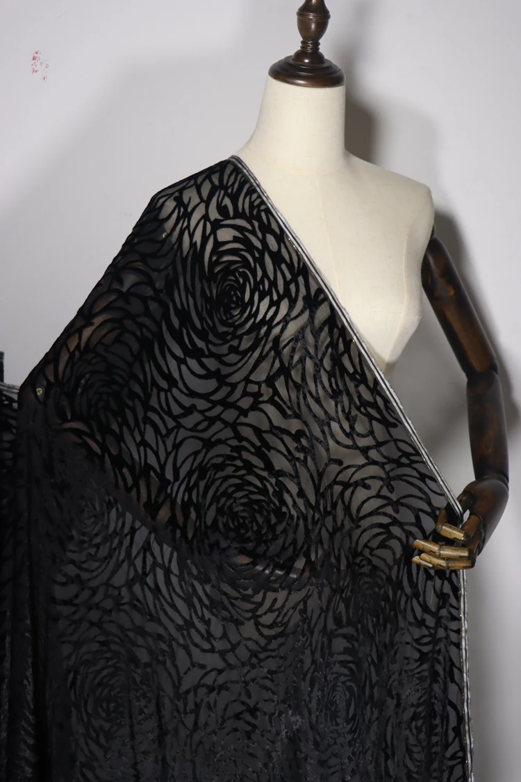 

High-Grade Devoré Velvet Mulberry Silk Fabric - Black Big Floral Print, Ideal for Cheongsam Dress & Custom Clothing