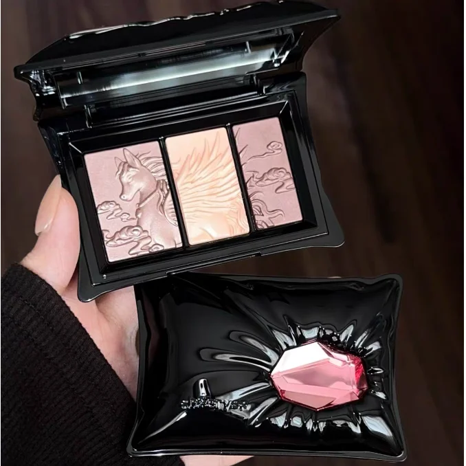 Qianyan cheeryep eyeshadow palette pillow gem house edition high-intensity highlighter face makeup