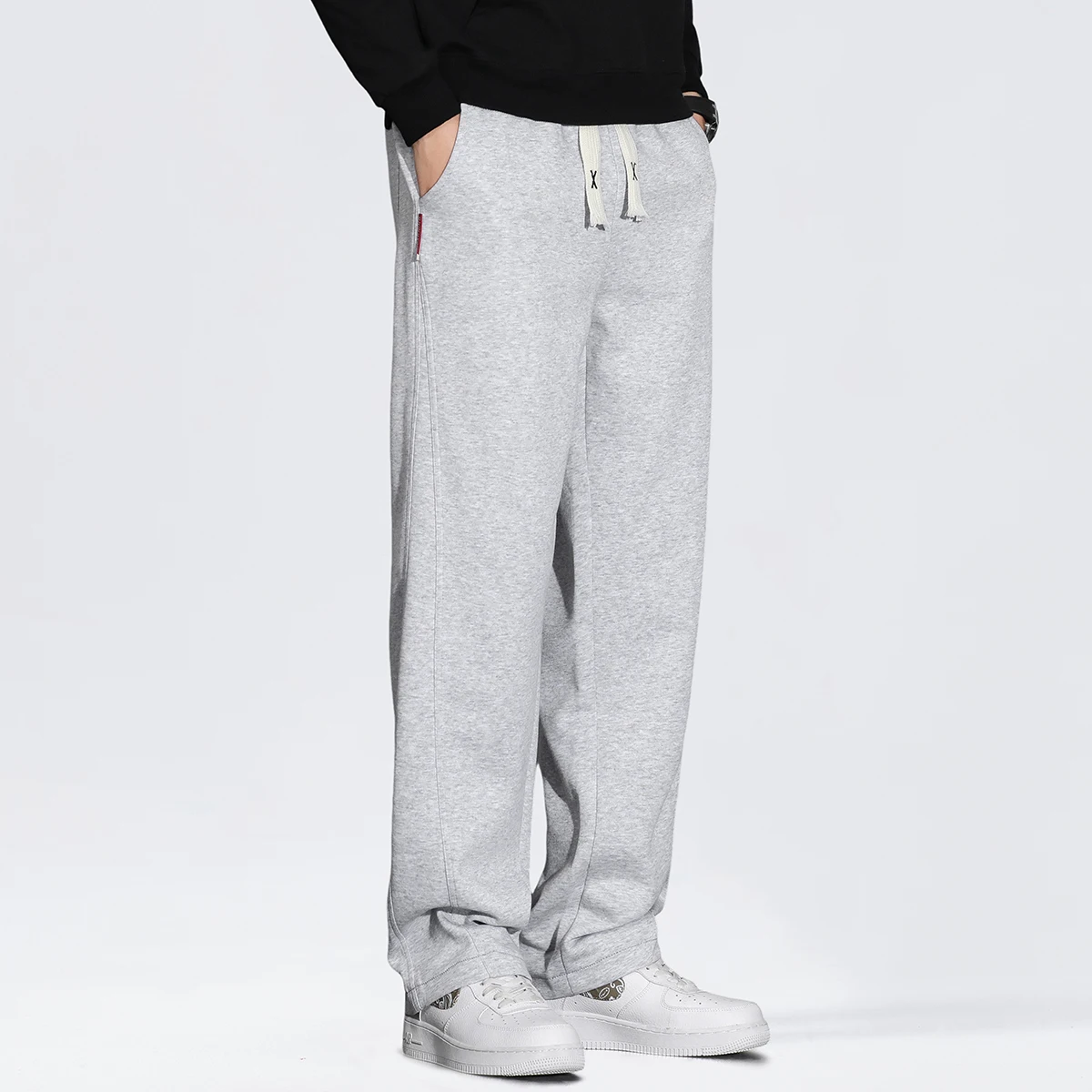 Celana panjang pria ukuran besar 1,75m hingga 2m, pakaian olahraga pria, celana sweatpants pria, celana panjang pria, pakaian pria, celana baggy pria, celana cargo pria