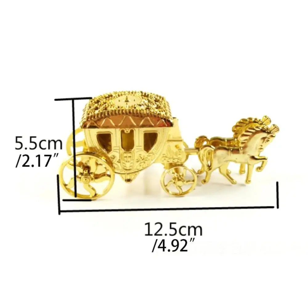 Beautiful Exquisite Carriage Candy Box Plastic Cute SmallCarriage Ornaments High-end Carriage Model Wedding Party