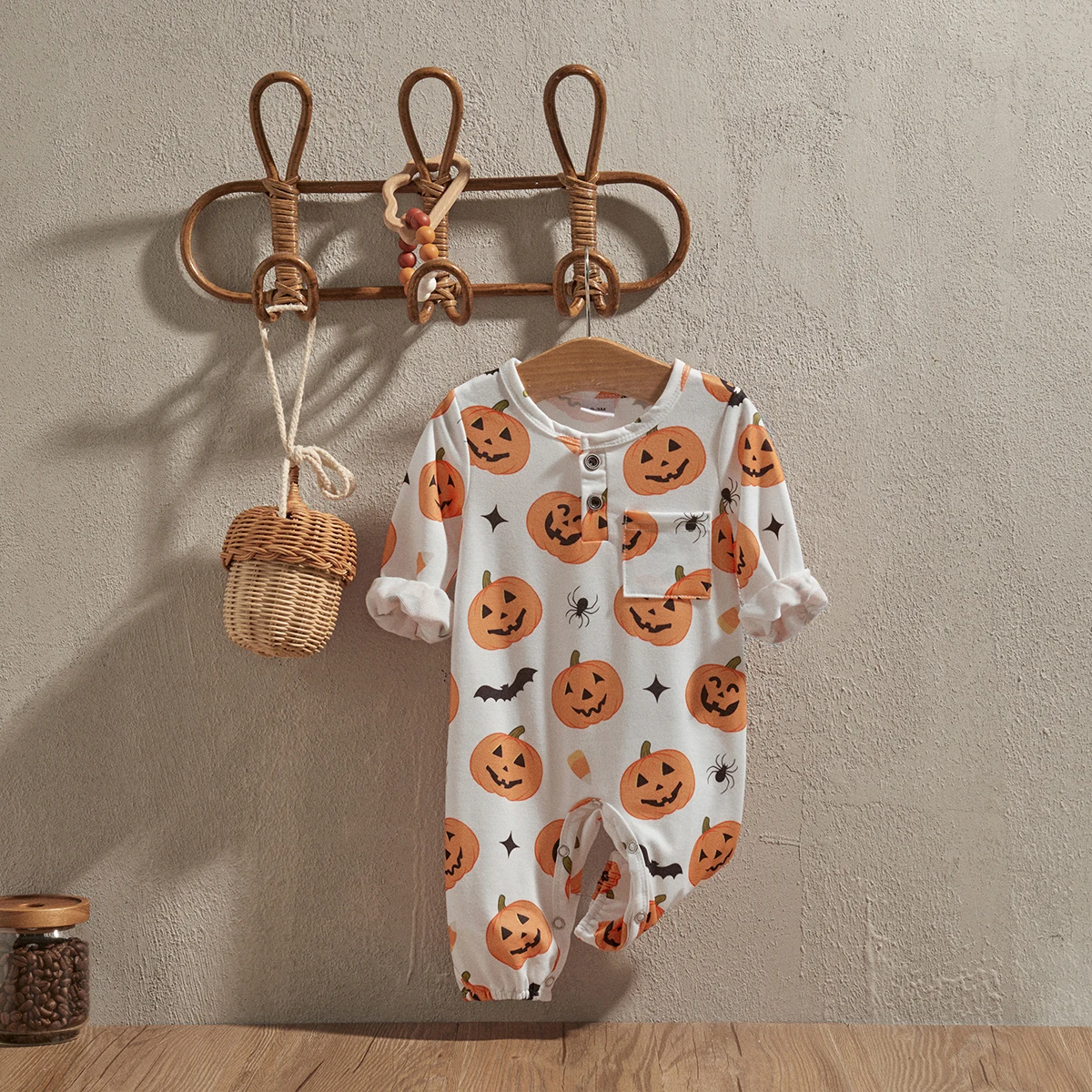 EWODOS Baby Girls Halloween Romper Pumpkin Print Long Sleeve Jumpsuits for Newborn Infant Toddler Fashion Baby Autumn Clothes