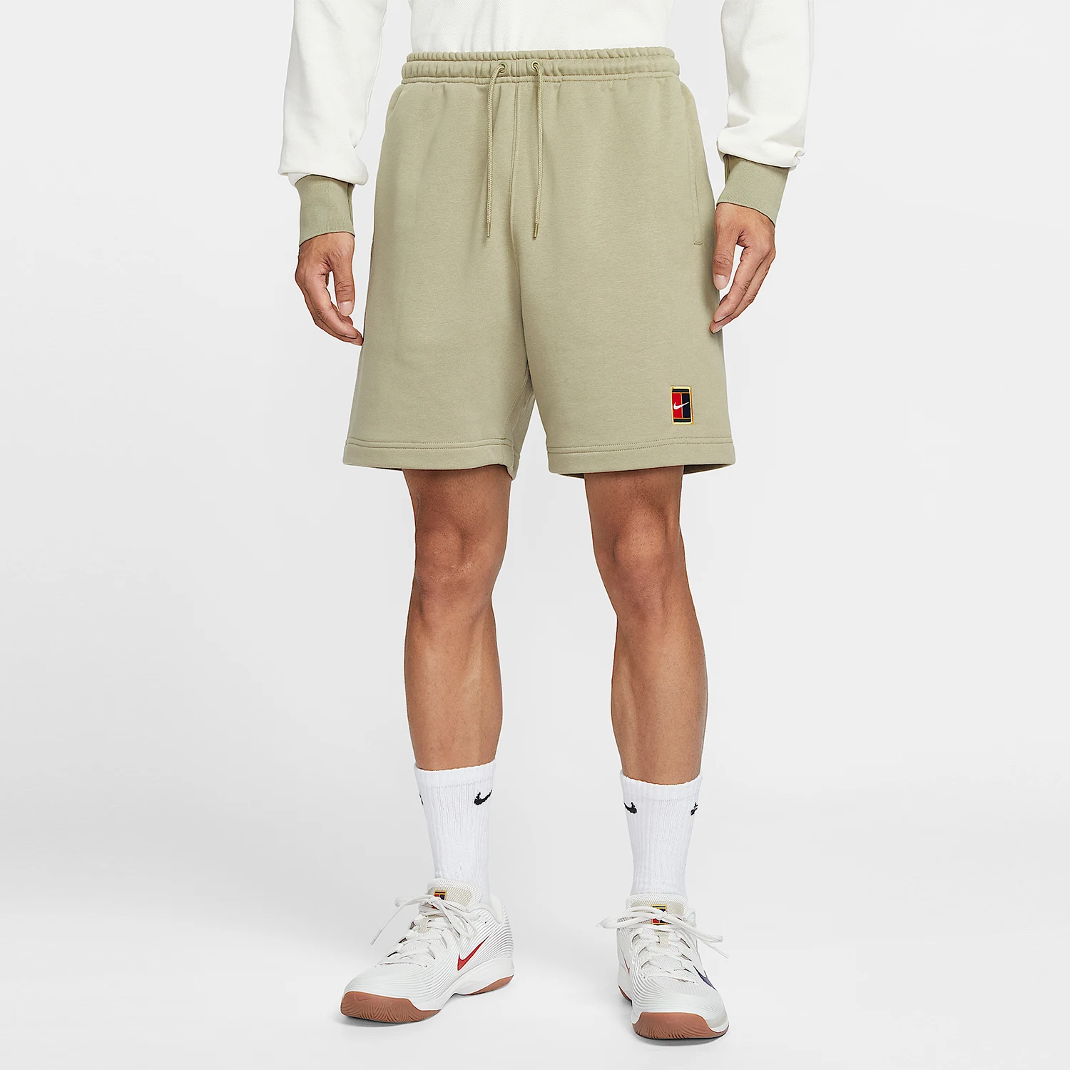

Оригинальные мужские трикотажные спортивные шорты для тенниса с вышивкой Nike HM6769-276