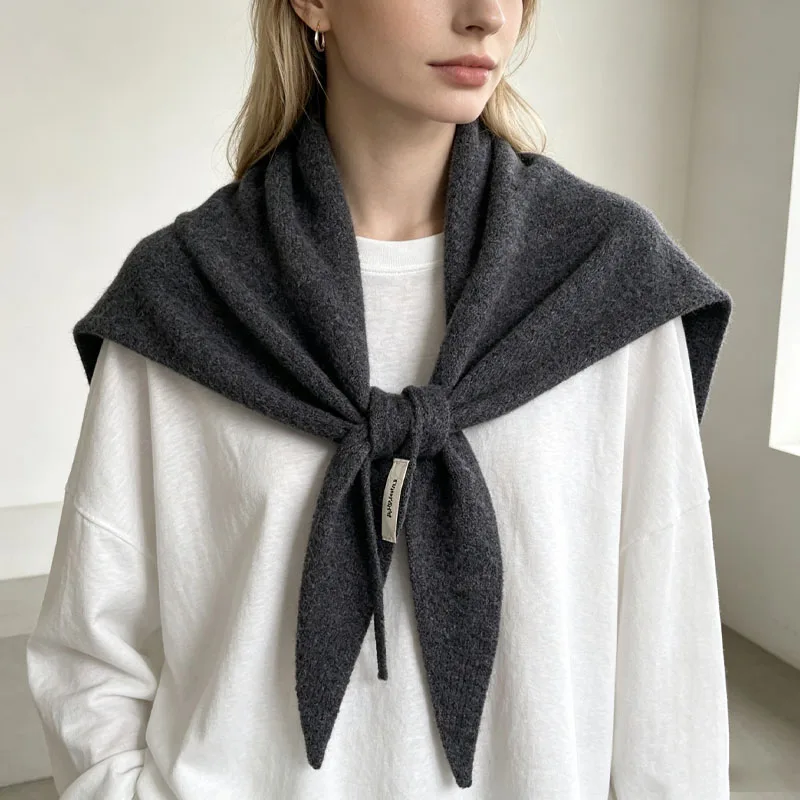 sciarpa-triangolare-in-lana-100--copricapo-invernale-multifunzionale-e-rinforzato-per-donne-sciarpa-versatile-e-scaldacollo-caldo