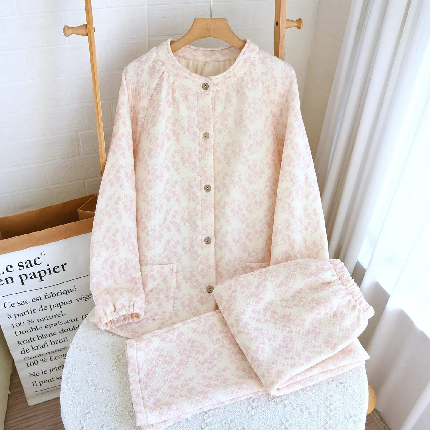 

Autumn and winter sandwich long sleeved pants, simple casual warm home suit set, women can wear pajamas outside