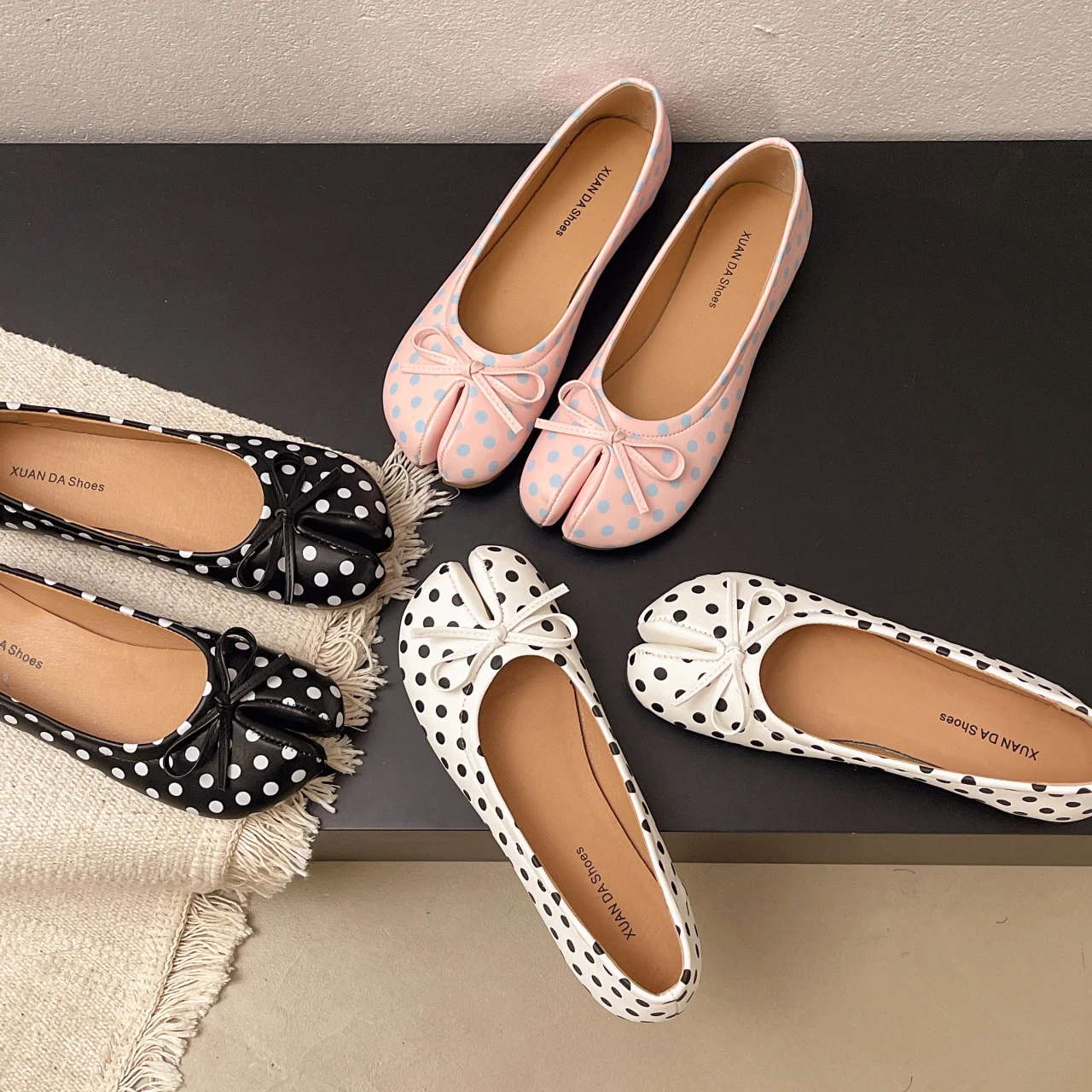 Summer Women's Bowknot Flat Tabi Ninja Shoes Pig Toe Slippers Lazy Person Horse Hoof Shoes Women Split Toe Mocassines Loafers