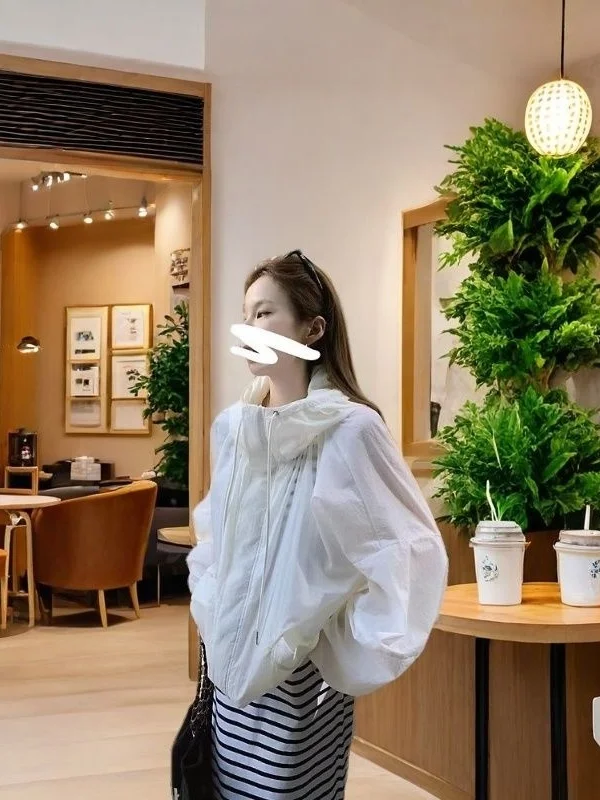 

Extra Large Size Ultra-Thin Breathable Women's Summer Sun Protection Clothing Dstring Hoodie Casual Jaet Korean Sle