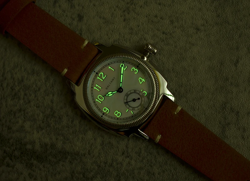 Baltany الرجال الطيار ساعة عسكرية 36 مللي متر ساعات ريترو دليل الرياح الميكانيكية ساعة اليد الياقوت 200 متر مقاوم للماء C3 مضيئة ST1700