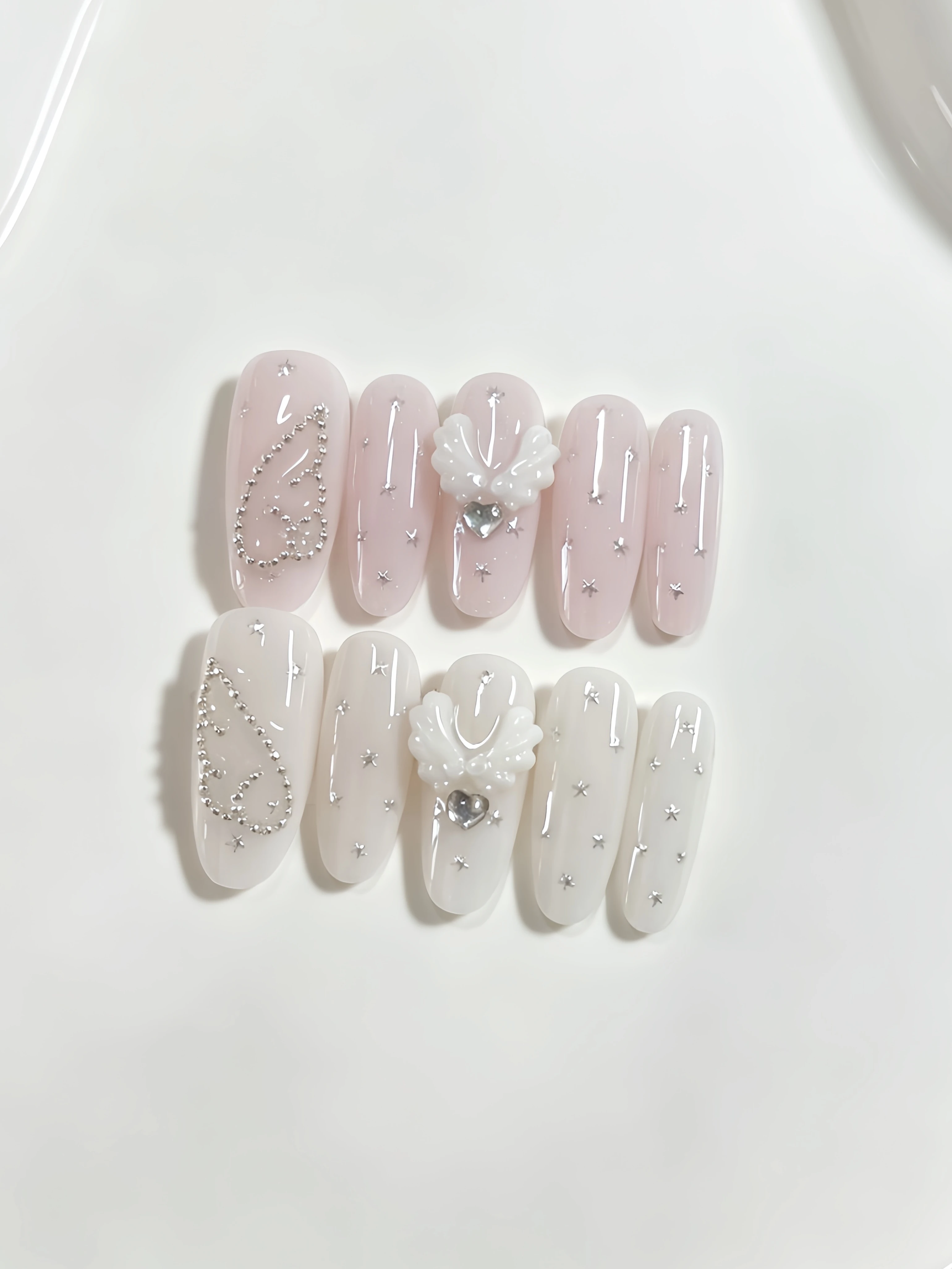 10 Pieces of Medium-Length Oval-Shaped Wearable Nails, Pink Nude Star Angel Wings, Silver Chain Heart Gentle Long Art Nails, Reusable Fake Nails for Date, Bridesmaid, and Ambiance Setting, Korean Style Instagram Sweet Girl Photo Shoot and Banquet Nail Art Tips