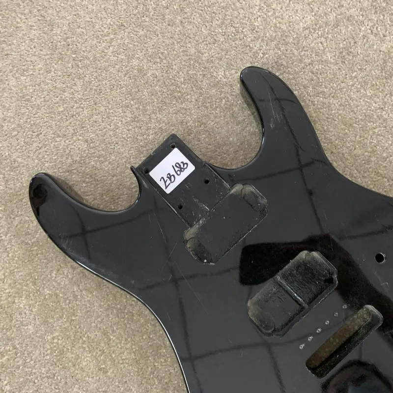 EB683 Black Color ST Guitar Body 6 Screws Fixed Bridges Unfinished 6 String Electric Guitar Replace and DIY Parts