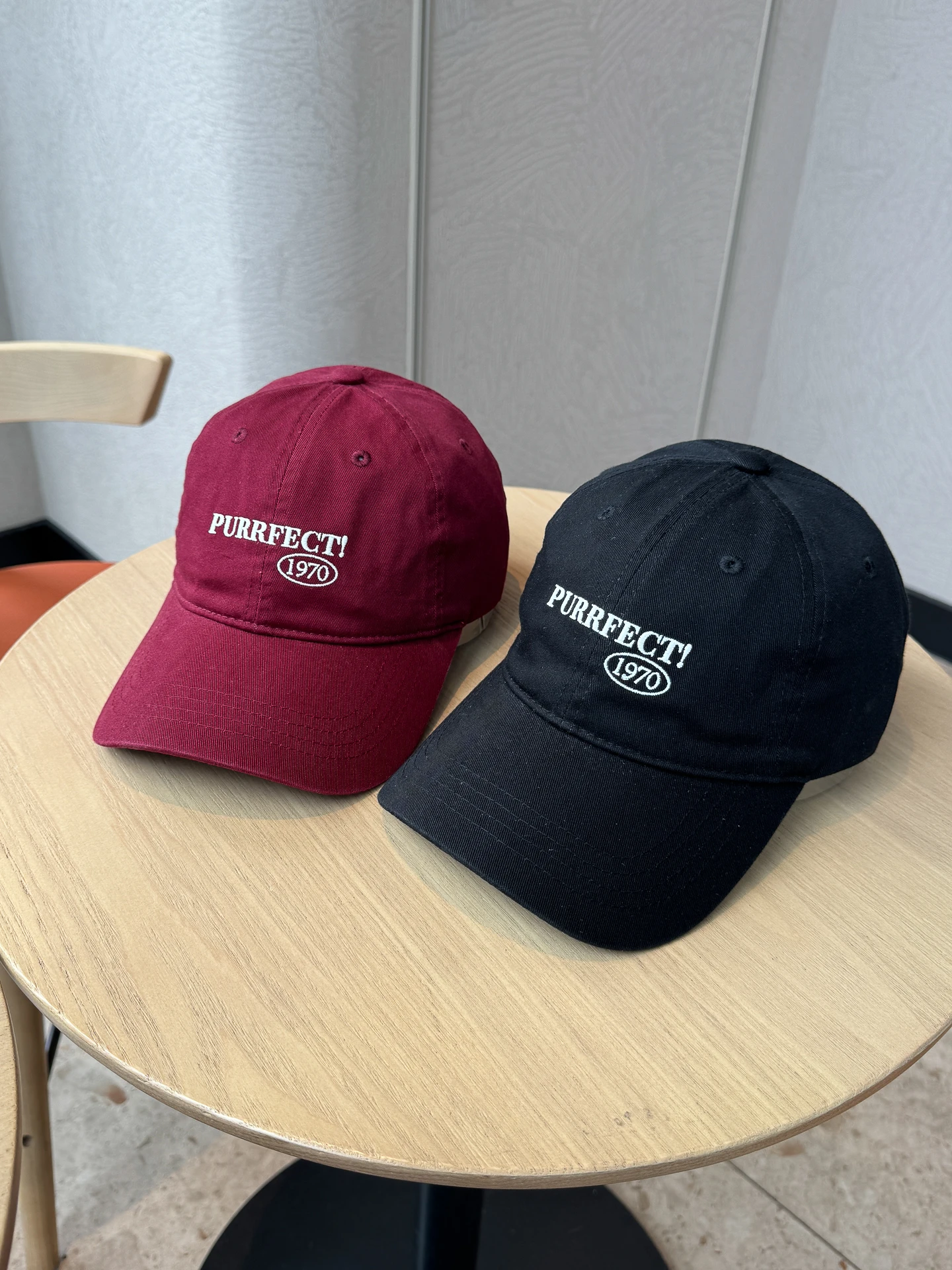 

Letter embroidered baseball hat Korean version versatile big head circumference couple autumn cap men