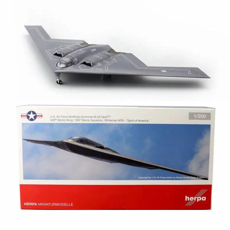 High Quality 1:200 Alloy B-2A Fighter Aircraft Model,helicopter toy,Classic Collectible Ornament,original packaging Gift Kid Toy