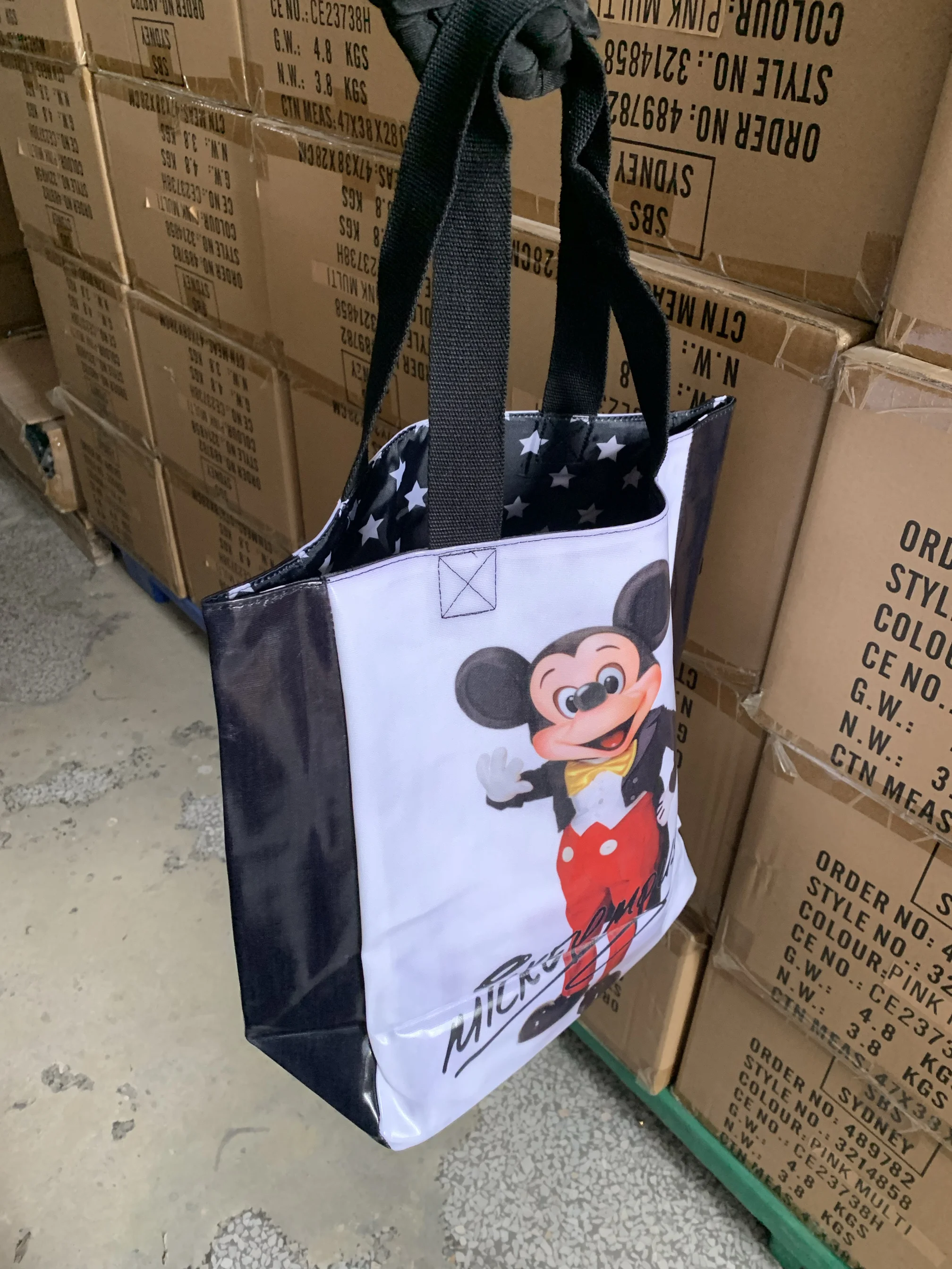 Disney Purses and Handbags for Women Large Capacity Cute Mickey Mouse Shoulder Bags Minnie Kawaii Shopping Bags Fashionable Case