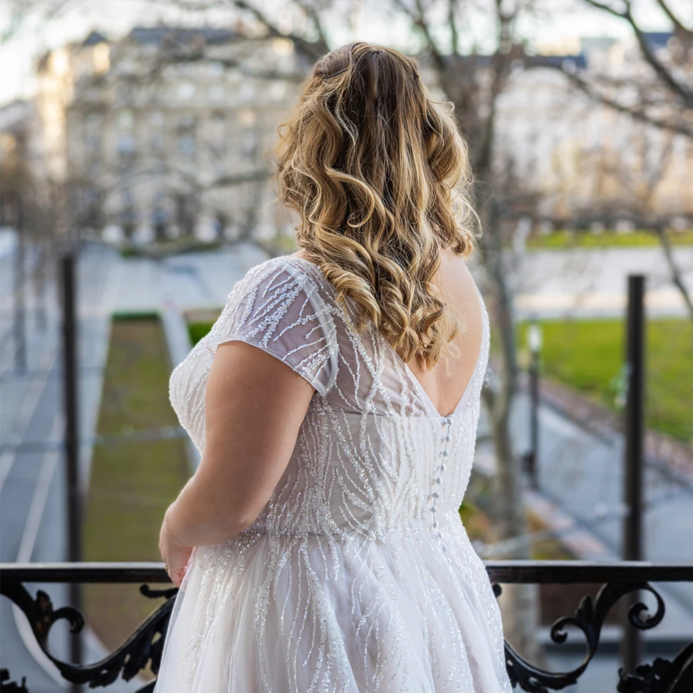 Robes de mariée sans bretelles élégantes pour femmes, grande taille, patients, quoi que ce soit avec perles à paillettes, nouvelle robe éducative d'été, 2024