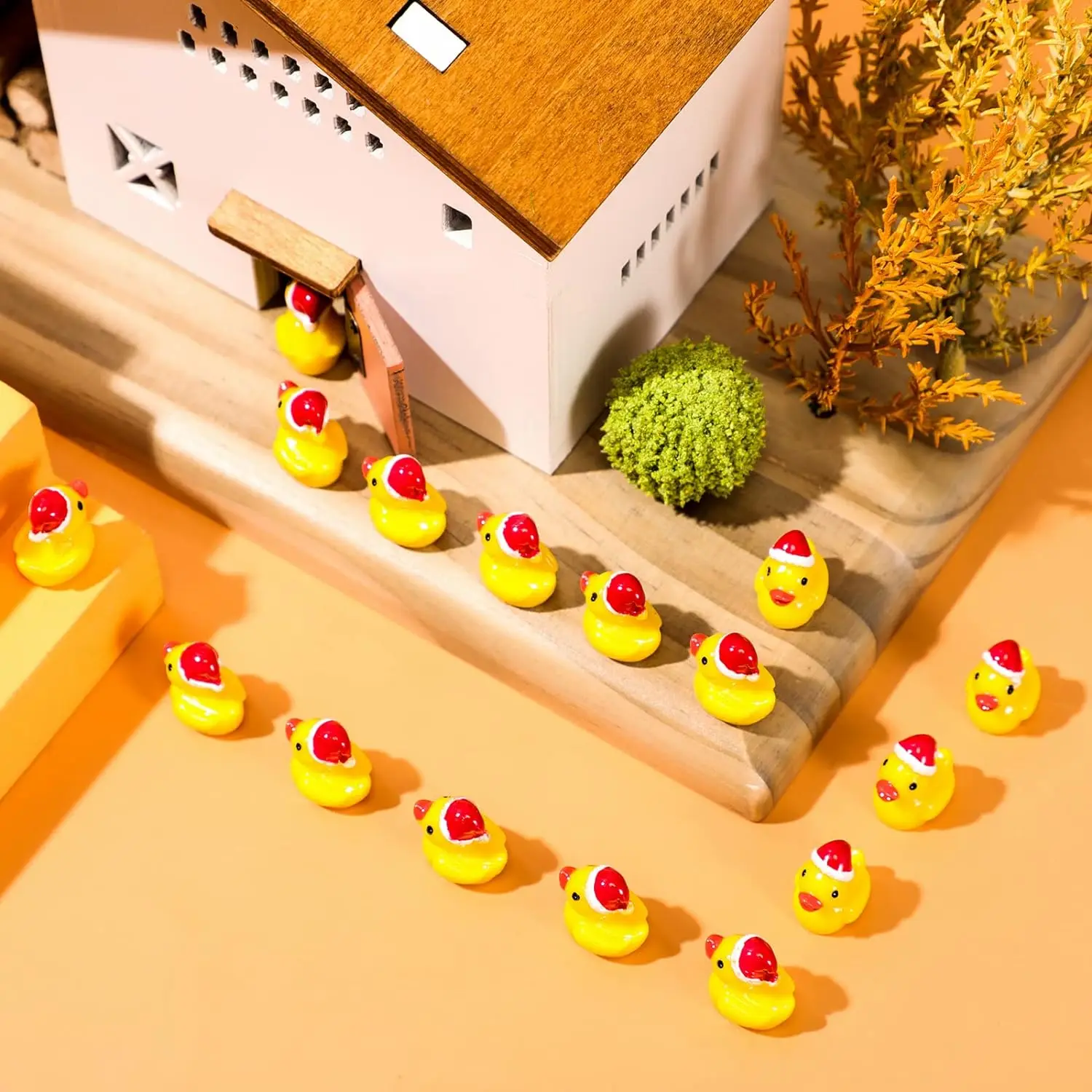 50/100Pc/set Mini Christmas Ducks Tiny Resin Ducks Decoration Hat Duck Home Prank Game Micro Landscape Aquarium Dollhouse Decor