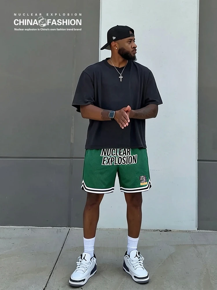 Retro American Basketball Shorts Ice Silk Loose Elastic Waist Six-Part Sports Pants for Men Large Size Youth Active Wear