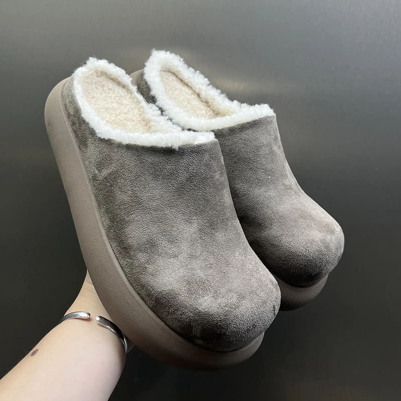 

Suede Leather Clogs for Men Mules Slide Sandals Half Shoes Man Open Back Loafer Fur Lined Winter Slippers Platform Casual Shoes