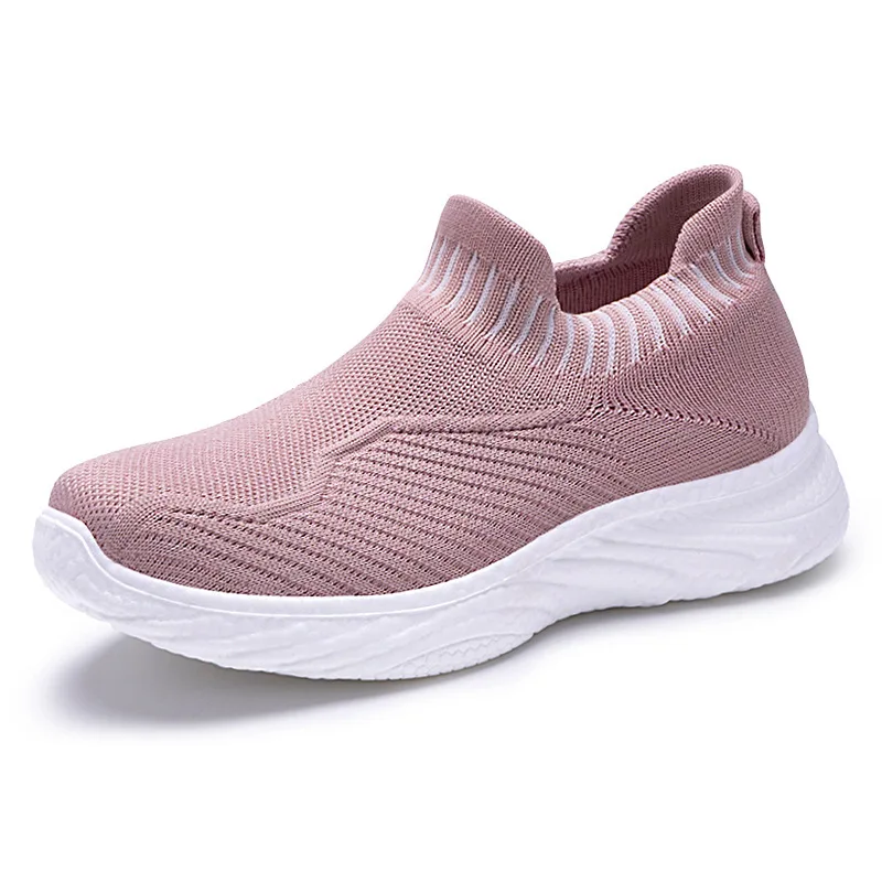 Shoes women spring and summer a new mother shoes shoes flying woven breathable light casual shoes light mouth women's shoes