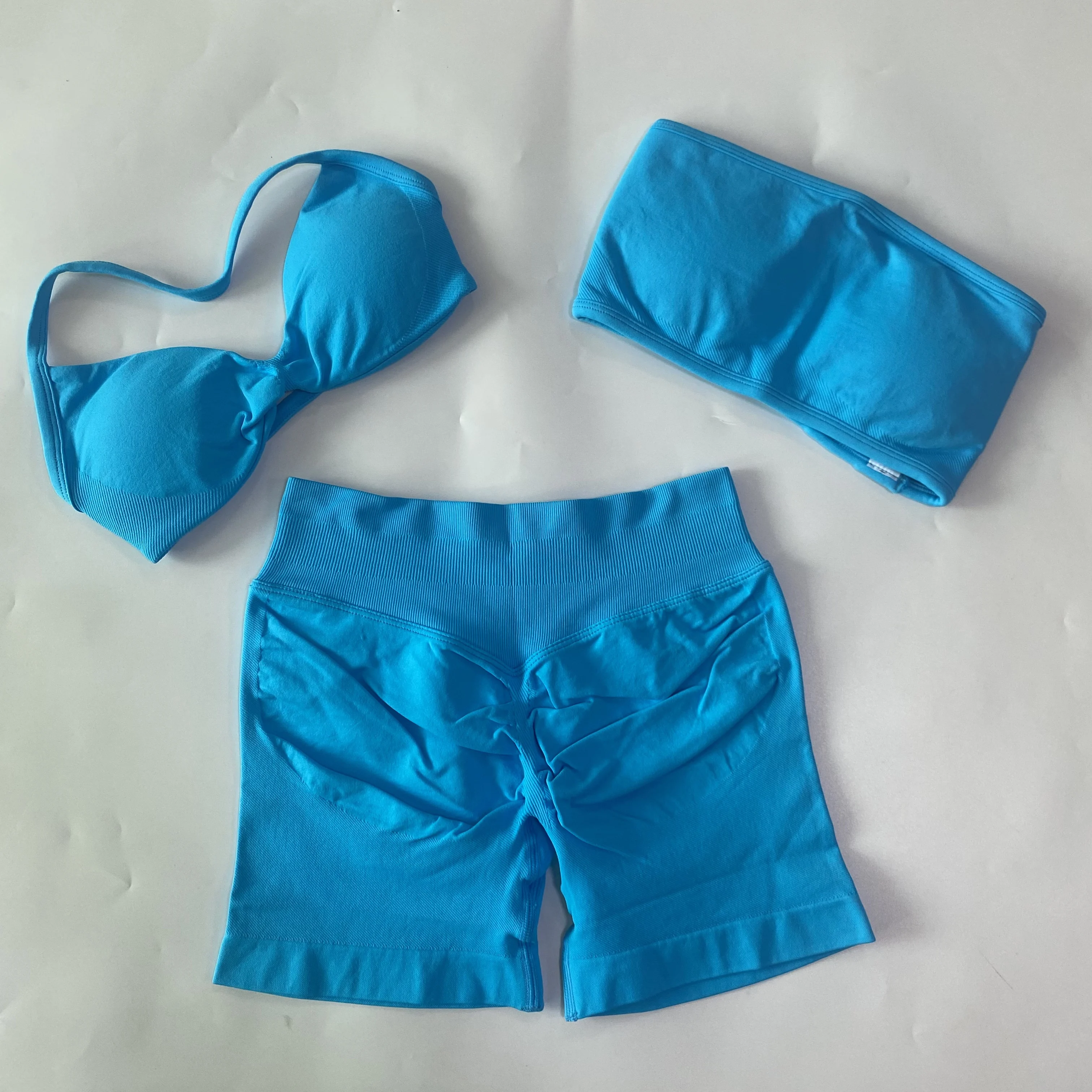 3-teiliges Workout-Set für Damen, rückenfreier Bandeau-Sport-BH mit Trägern, Scrunch-Shorts, Yoga-Kleidung, Sportbekleidung, Outfits, Gym-Set – Detail 15