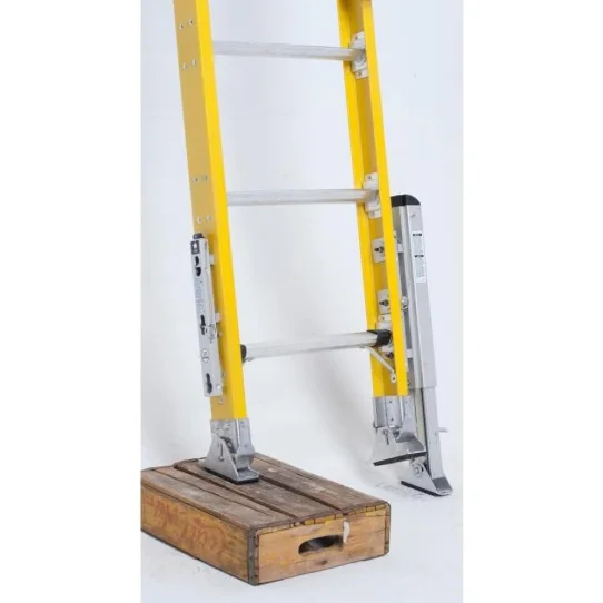 Ladder level with two base unit attachments