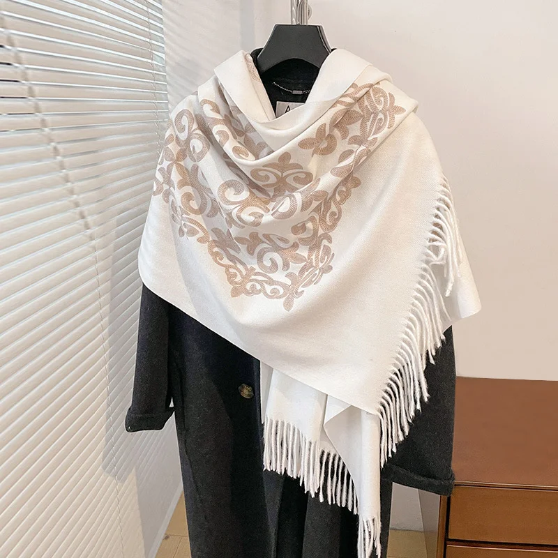 New Pashmina Cashmere Blend Mujer Bufanda Scarf Warm Echarpes Embroider Flower Poncho Cape Thick Warm Poncho Kerchief