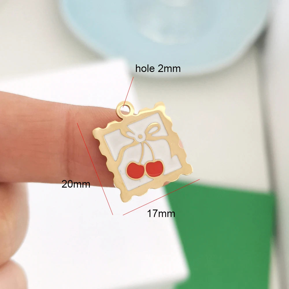 3pcs/lot Stainless Steel Pendant Charm Enamel Cherry Strawberry Sacred Heart Fish Mushroom Lemon Necklace Gold Color Wholesale