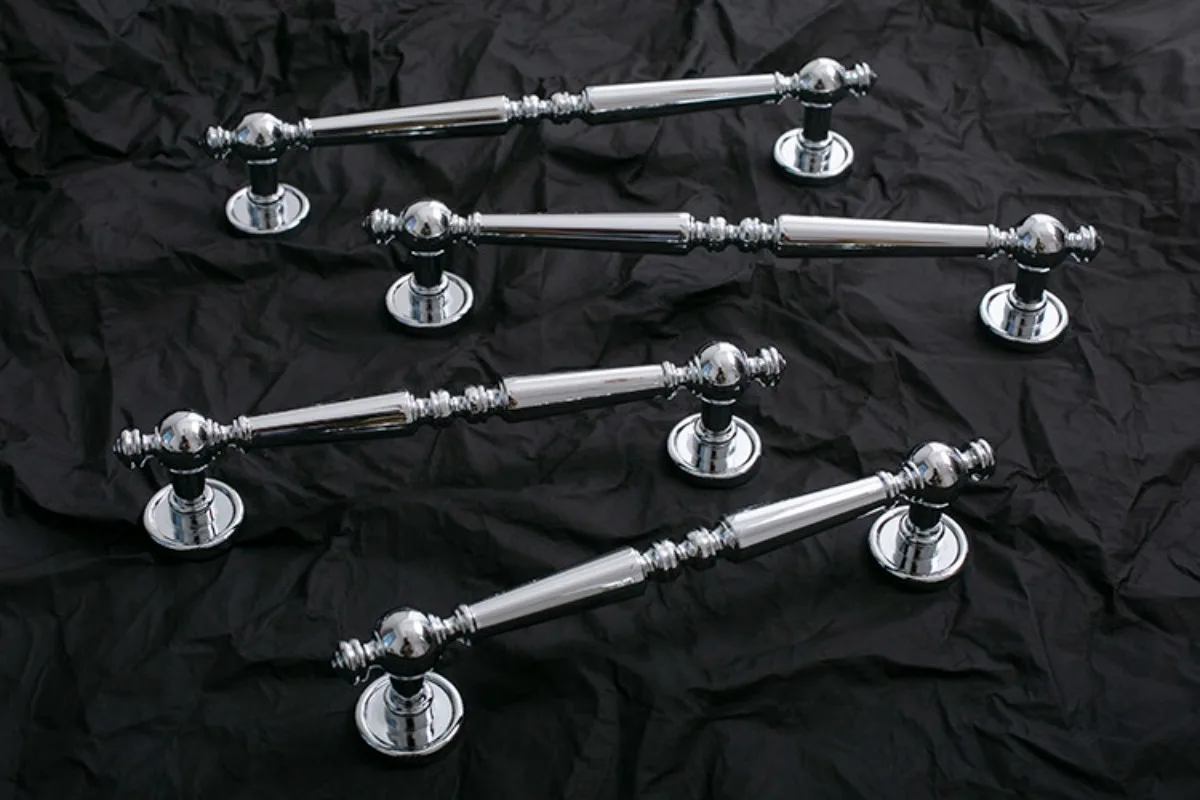 Massive Messing-Schrankknöpfe, silberne Möbelbeschläge, Schubladengriffe, Küchenzubehör, glänzendes Chrom, französische Luxus-Schlafzimmergriffe – Detail 13